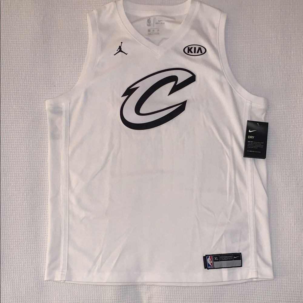Nike White Basketball Jersey Cavaliers - LeBron James Dri-Fit